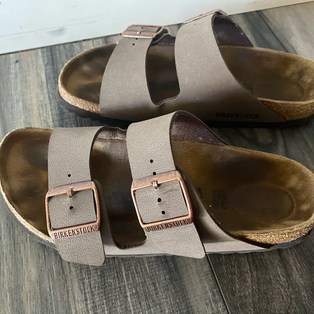 Gently used brown Birkenstock Womens sandals size 7